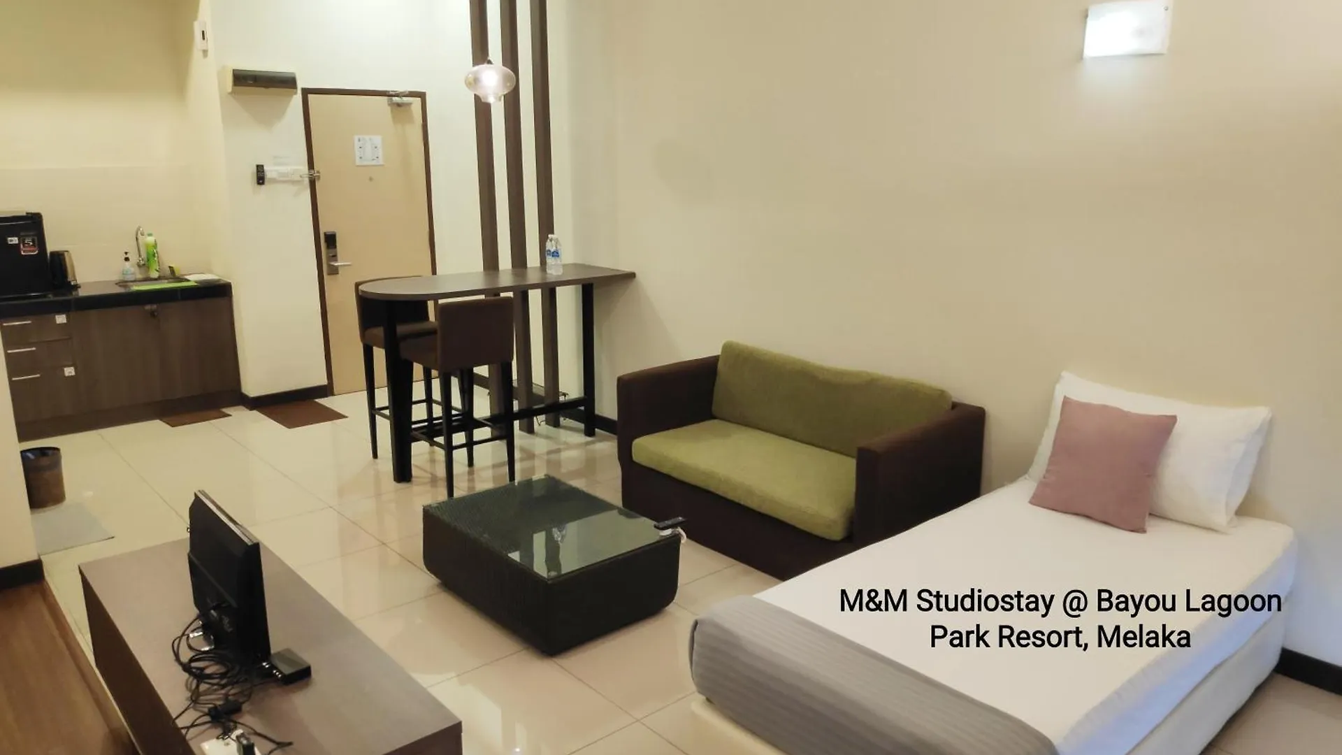 M&M Studiostay At B-Lagoon Park Resort Malacca マレーシア
